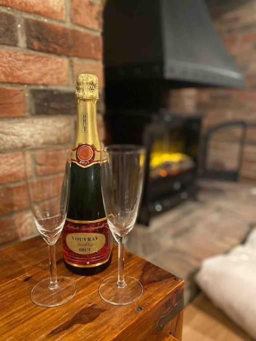 Eco-Friendly Dorset Cottage With Spa Set In Heart Of Countryside Sydling St Nicholas エクステリア 写真